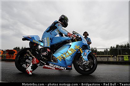 motogp_hopkins_015_republique_tcheque_brno_2011.jpg