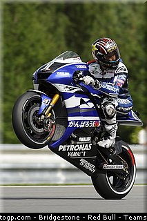 motogp_lorenzo_006_republique_tcheque_brno_2011.jpg