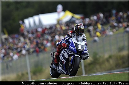 motogp_lorenzo_008_republique_tcheque_brno_2011.jpg