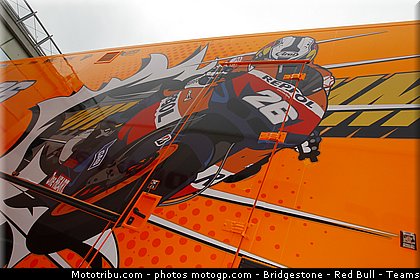 motogp_pedrosa_004_republique_tcheque_brno_2011.jpg