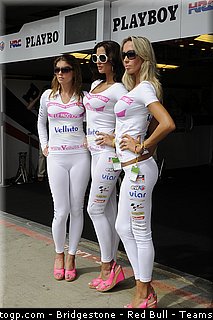 motogp_pitbabe_007_republique_tcheque_brno_2011.jpg