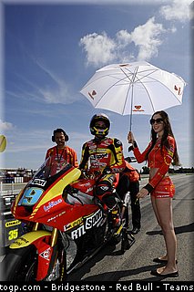 motogp_pitbabe_028_republique_tcheque_brno_2011.jpg