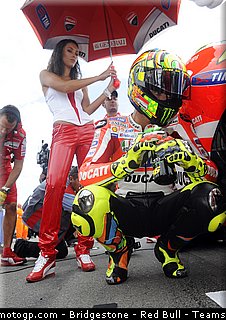 motogp_pitbabe_040_republique_tcheque_brno_2011.jpg