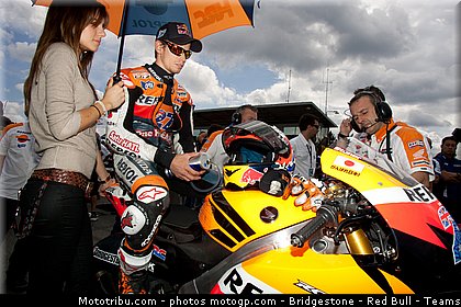 motogp_pitbabe_041_republique_tcheque_brno_2011.jpg