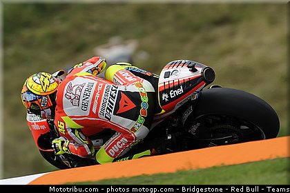 motogp_rossi_002_republique_tcheque_brno_2011.jpg