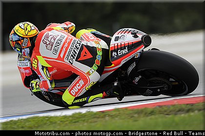 motogp_rossi_008_republique_tcheque_brno_2011.jpg