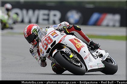 motogp_simoncelli_019_republique_tcheque_brno_2011.jpg