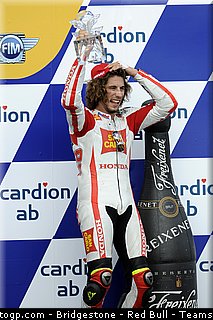 motogp_simoncelli_033_republique_tcheque_brno_2011.jpg