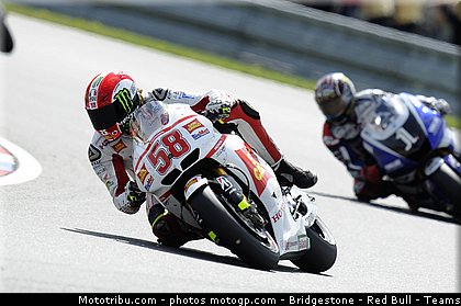 motogp_simoncelli_040_republique_tcheque_brno_2011.jpg