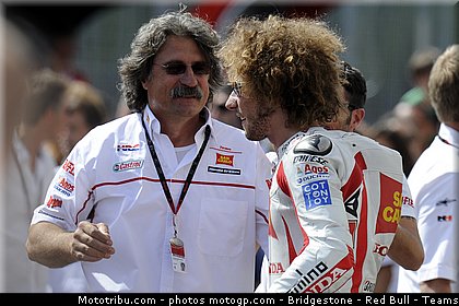 motogp_simoncelli_044_republique_tcheque_brno_2011.jpg