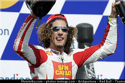 motogp_simoncelli_046_republique_tcheque_brno_2011.jpg