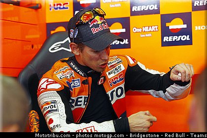 motogp_stoner_006_republique_tcheque_brno_2011.jpg