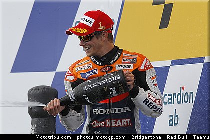 motogp_stoner_024_republique_tcheque_brno_2011.jpg