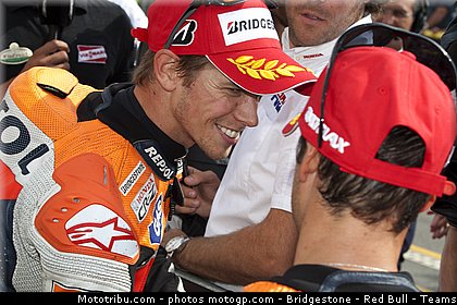 motogp_stoner_039_republique_tcheque_brno_2011.jpg