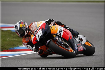 motogp_test_honda_001_republique_tcheque_brno_2011.jpg