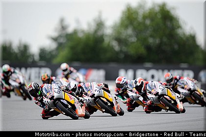 red_bull_rookie_cup_021_republique_tcheque_brno_2011.jpg
