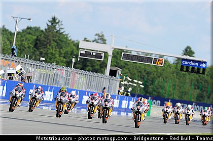 red_bull_rookie_cup_024_republique_tcheque_brno_2011.jpg