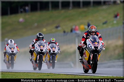 red_bull_rookie_cup_029_republique_tcheque_brno_2011.jpg