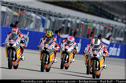 red_bull_rookie_cup_031_republique_tcheque_brno_2011.jpg