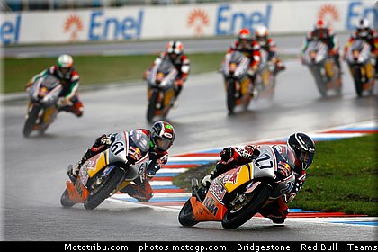 red_bull_rookie_cup_038_republique_tcheque_brno_2011.jpg