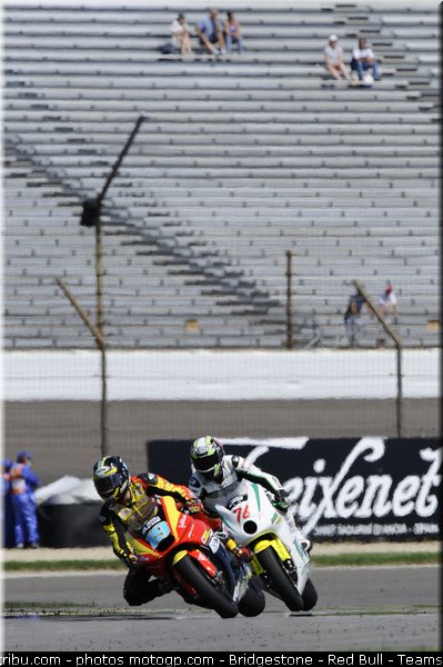 moto2_034_indianapolis_2011