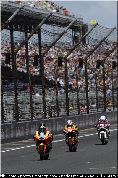 moto2_037_indianapolis_2011