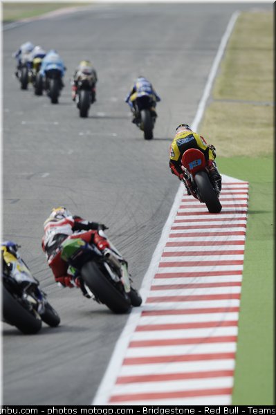 moto2_041_indianapolis_2011