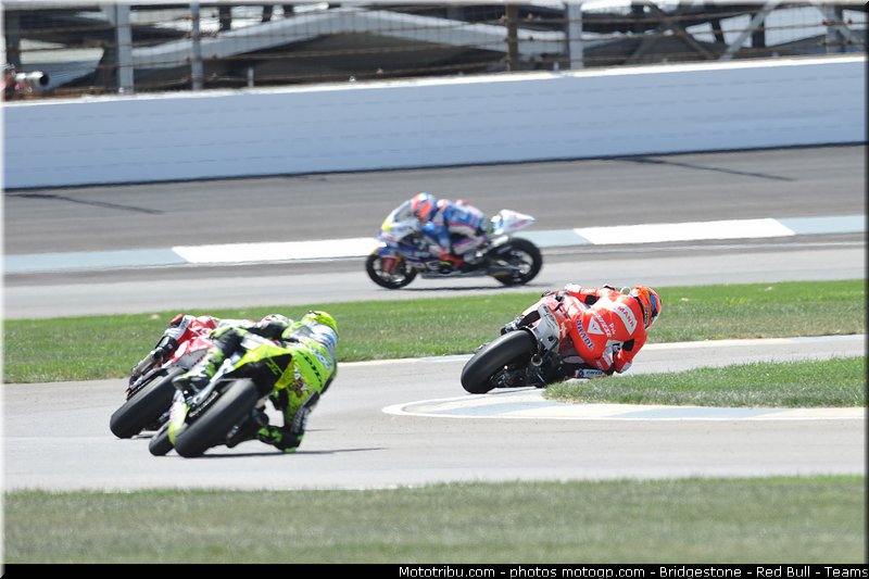 moto2_054_indianapolis_2011