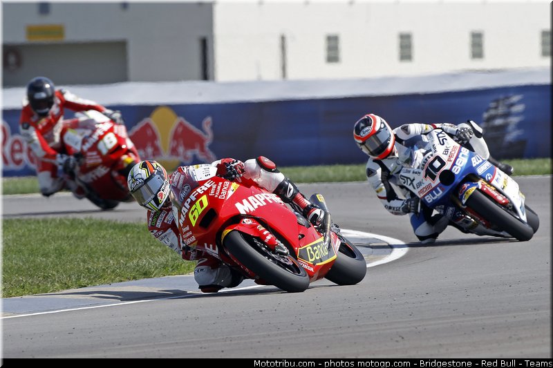 moto2_061_indianapolis_2011