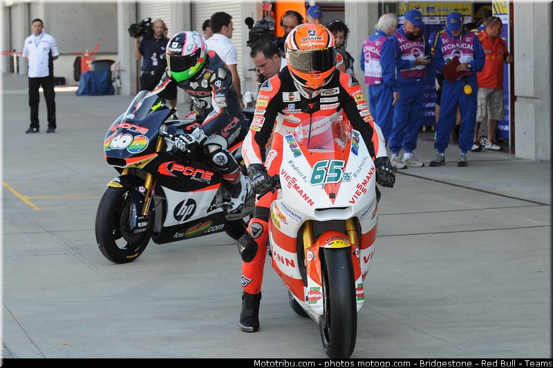 moto2_bradl_021_indianapolis_2011
