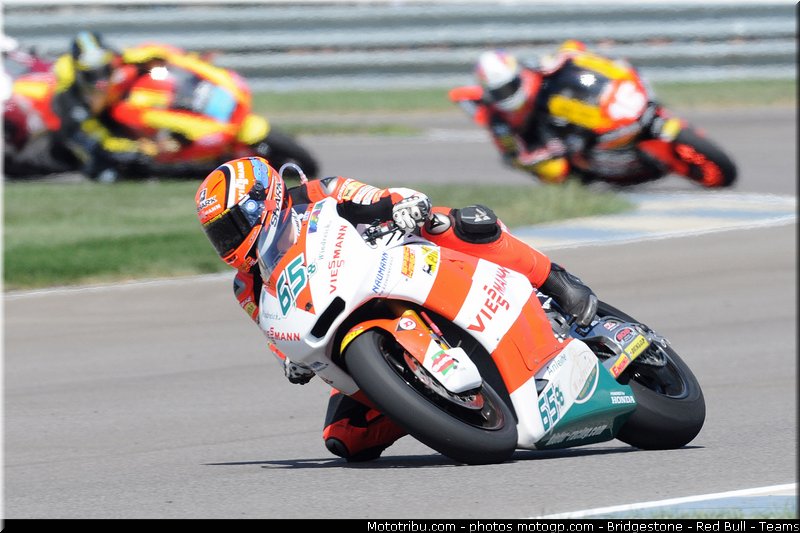 moto2_bradl_025_indianapolis_2011