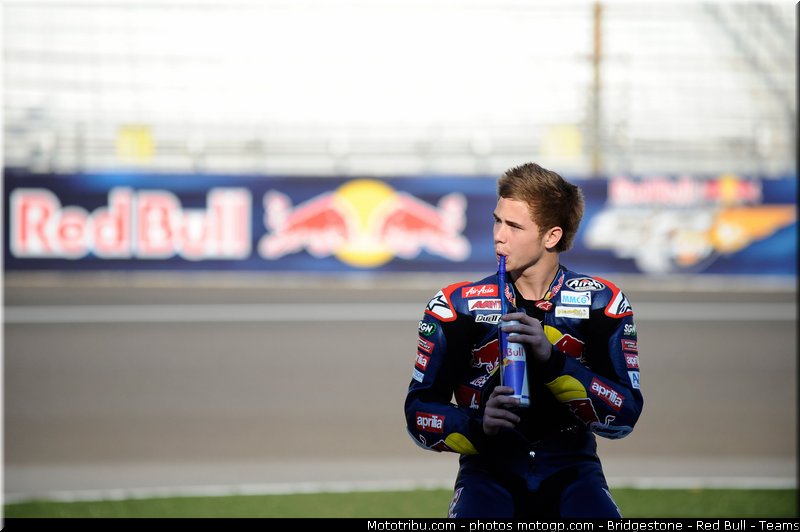 moto2_gagne_001_indianapolis_2011