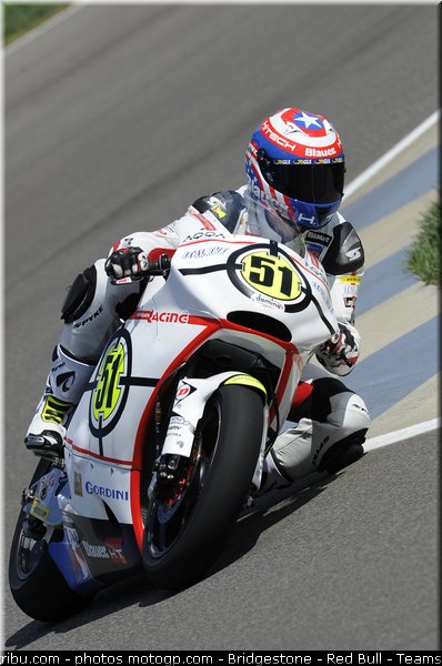 moto2_pirro_003_indianapolis_2011