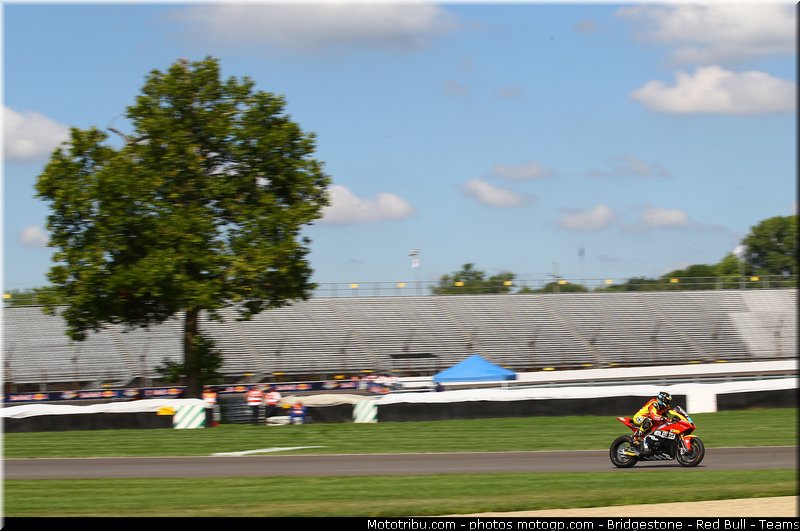 moto2_simeon_001_indianapolis_2011