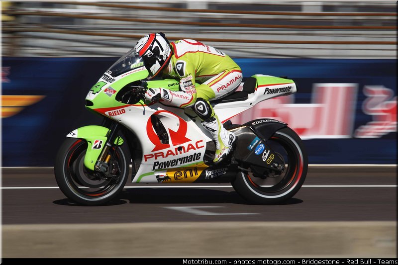 motogp_depuniet_001_indianapolis_2011