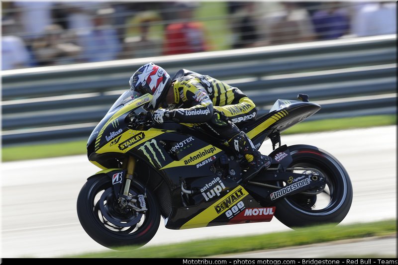 motogp_edwards_012_indianapolis_2011