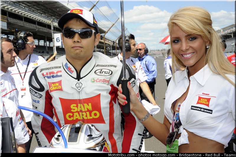 motogp_pitbabe_006_indianapolis_2011