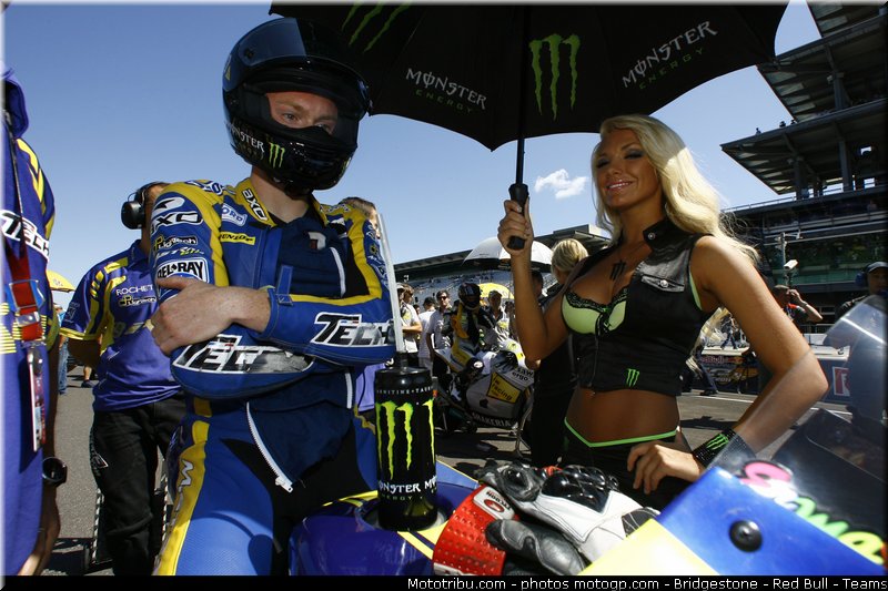 motogp_pitbabe_027_indianapolis_2011