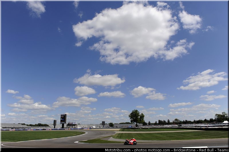 motogp_rossi_003_indianapolis_2011