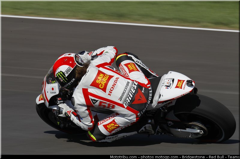 motogp_simoncelli_016_indianapolis_2011