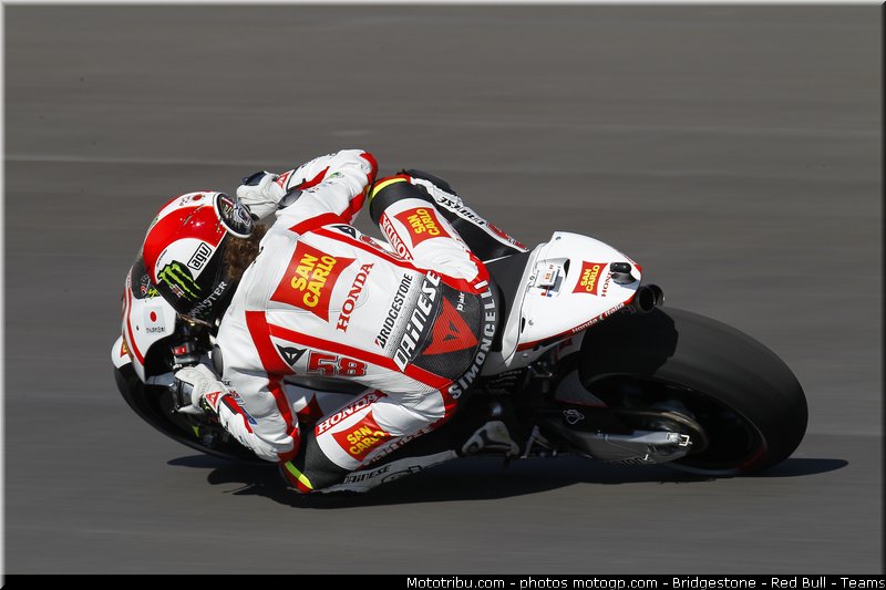 motogp_simoncelli_017_indianapolis_2011