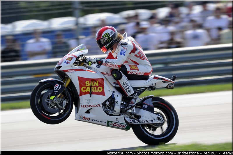 motogp_simoncelli_028_indianapolis_2011