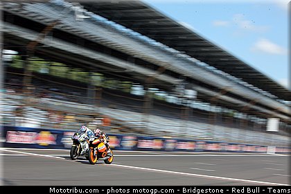moto2_001_indianapolis_2011.jpg