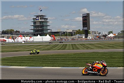 moto2_012_indianapolis_2011.jpg