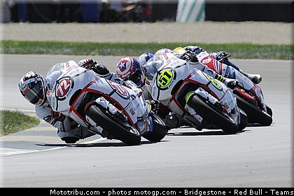 moto2_020_indianapolis_2011.jpg