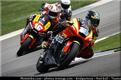 moto2_032_indianapolis_2011.jpg
