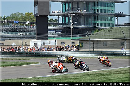 moto2_046_indianapolis_2011.jpg