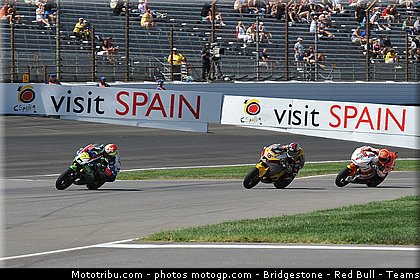 moto2_048_indianapolis_2011.jpg