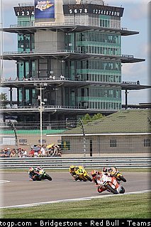 moto2_056_indianapolis_2011.jpg