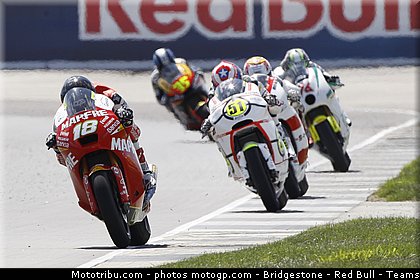 moto2_064_indianapolis_2011.jpg